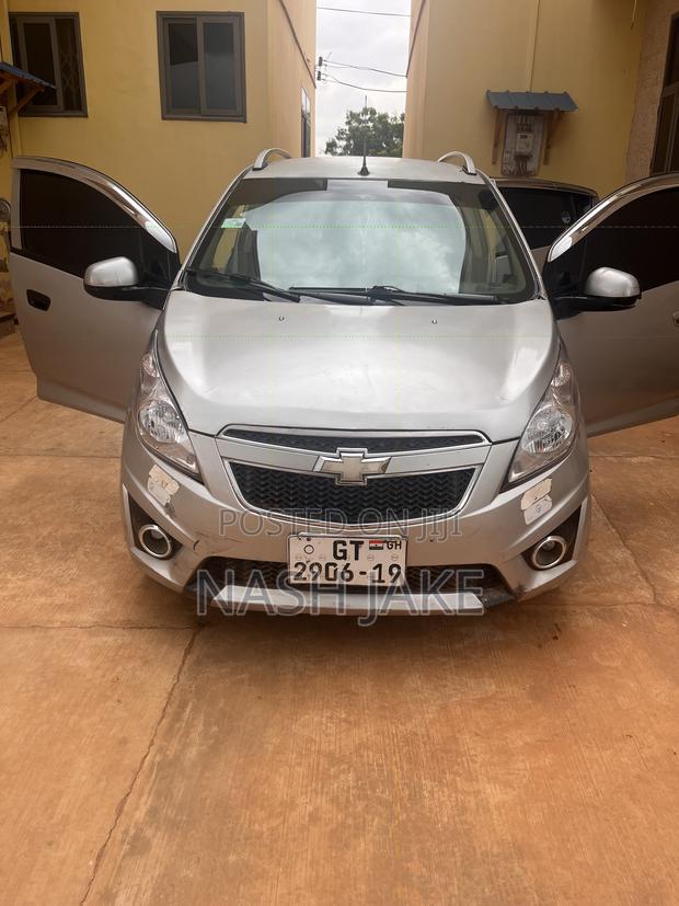 Chevrolet Spark Plus 2012 Gray