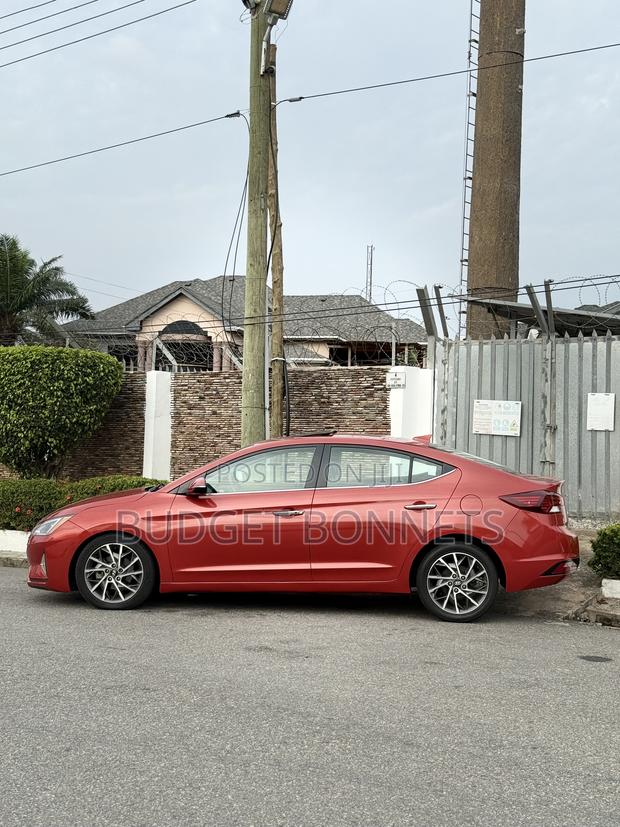 Hyundai Elantra Limited 2019 Orange
