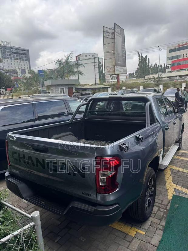 New Changan Hunter Plus 2.0 Petrol 4x4 2025 Gray
