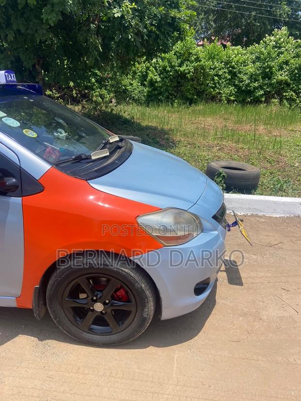 Toyota Yaris 2016