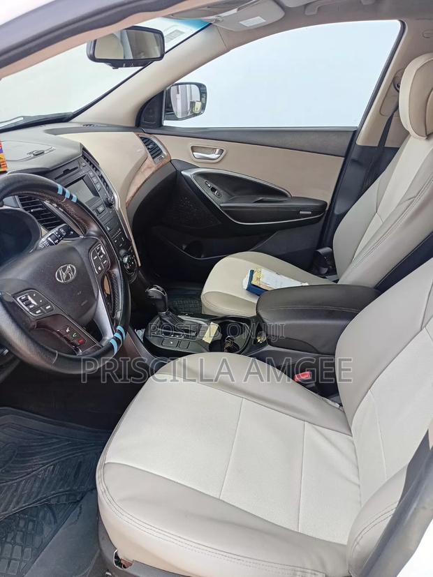 Hyundai Santa Fe 2015 White