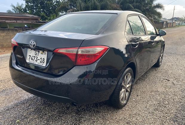 Toyota Corolla S 4dr Sedan (1.8L 4cyl CVT) 2016 Black