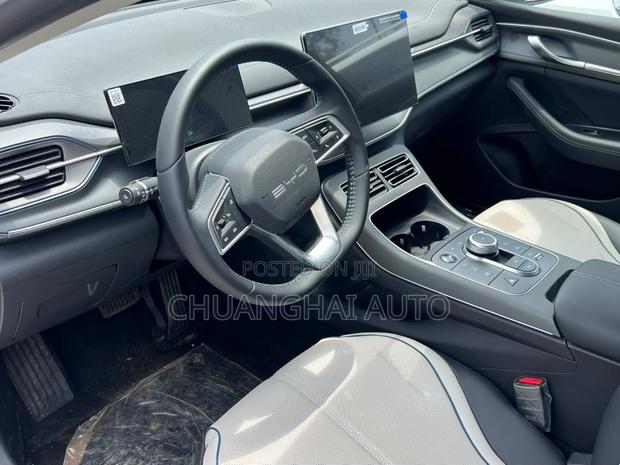 New BYD Destroyer 05 DM-i 1.5 Hybrid FWD 2025 White