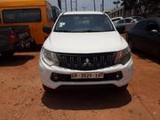 Mitsubishi L200 2009 White for sale