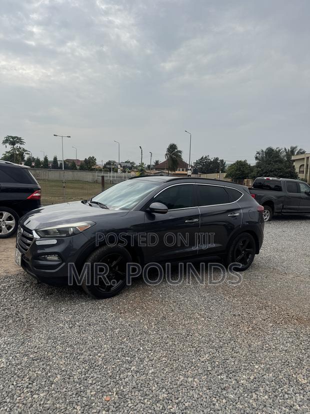 Hyundai Tucson 2016 Gray