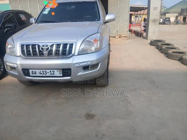 Toyota Land Cruiser Prado 2007 Silver