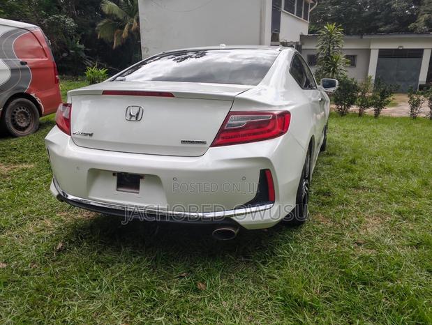 Honda Accord Sport SE 4dr Sedan FWD (2.4L 4cyl 2A) 2017 White