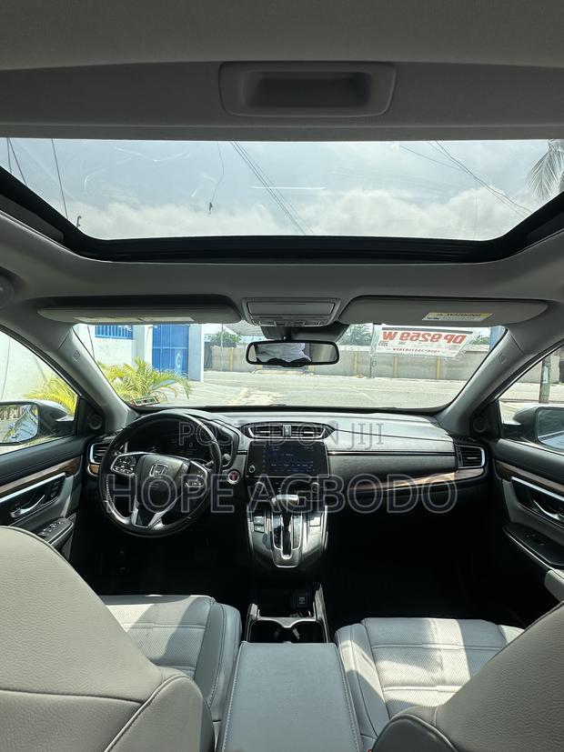 Honda CR-V Touring AWD 2018 Silver