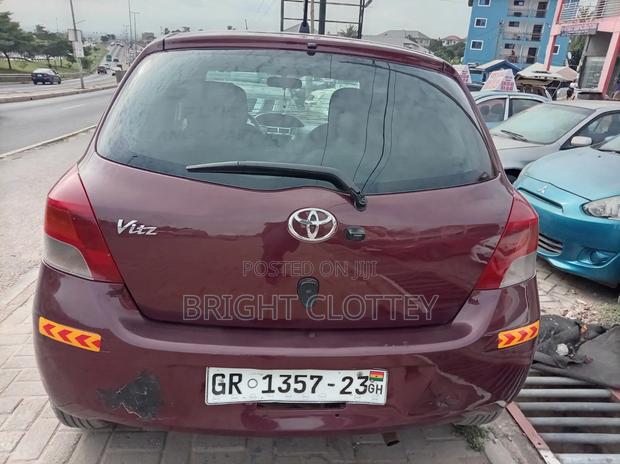 Toyota Vitz 2010 Brown