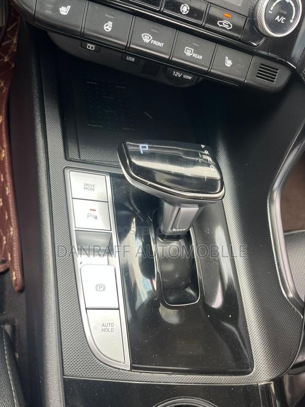 Hyundai Elantra SE IVT 2025 White