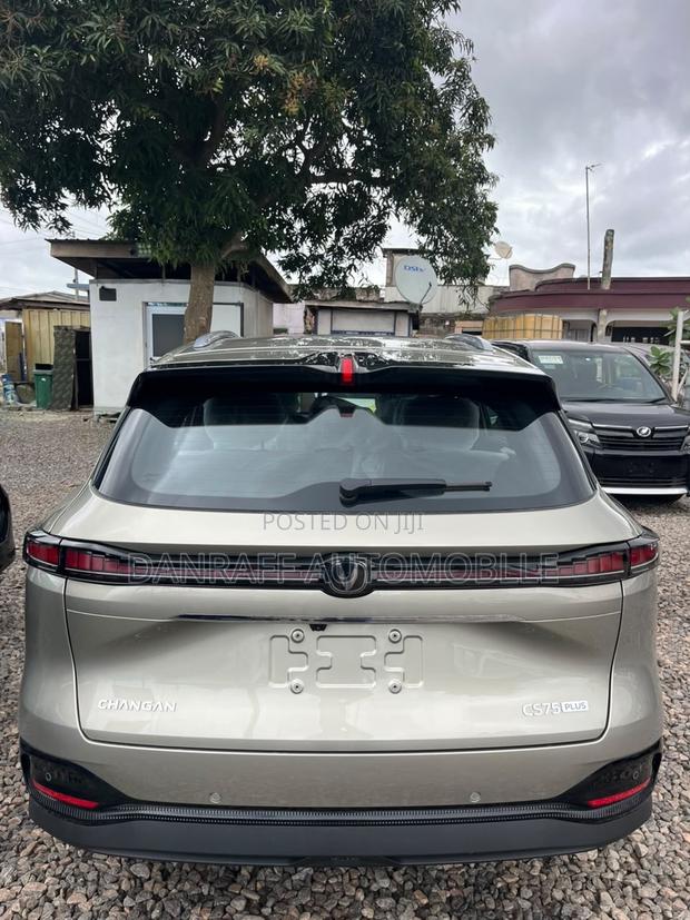 Changan CS75 2025 Gold