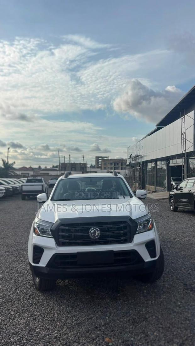New Dongfeng Rich 6 2025 White