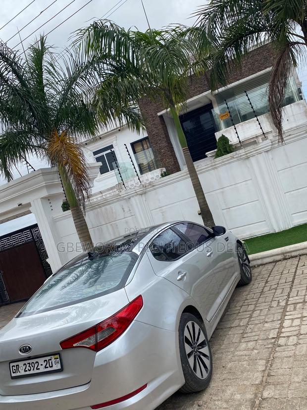 Kia K5 2.0 MPI 2011 Silver