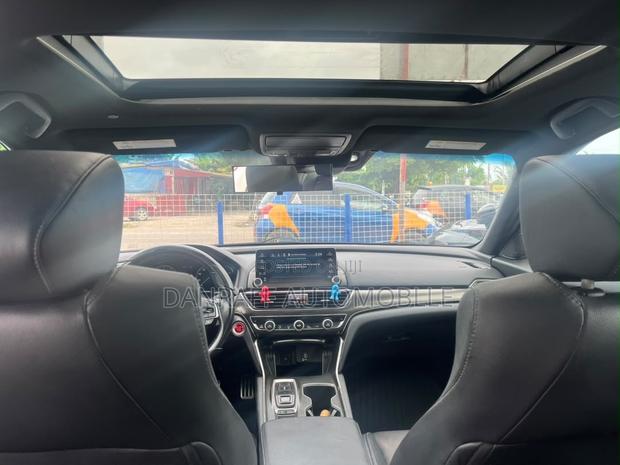 Honda Accord Sport (2.0L 4cyl Turbo 10A) 2019 Black