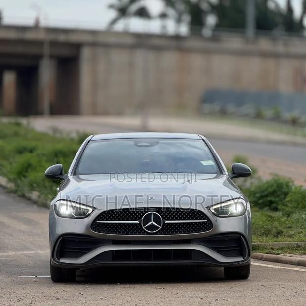 Mercedes-Benz C300 2023 Gray