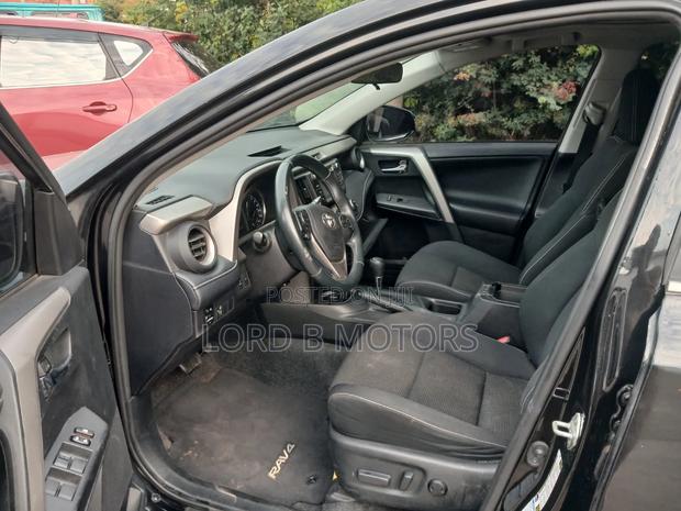 Toyota RAV4 2018 Black