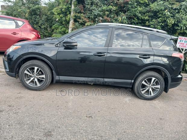 Toyota RAV4 2018 Black