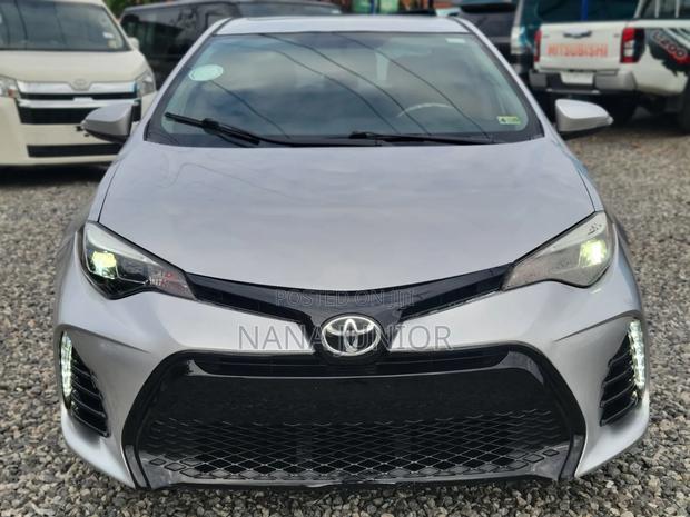 Toyota Corolla S 4dr Sedan (1.8L 4cyl CVT) 2016 Silver