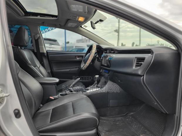 Toyota Corolla S 4dr Sedan (1.8L 4cyl CVT) 2016 Silver