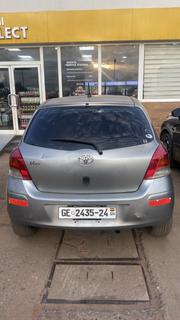 Toyota Vitz 2010 Silver for sale