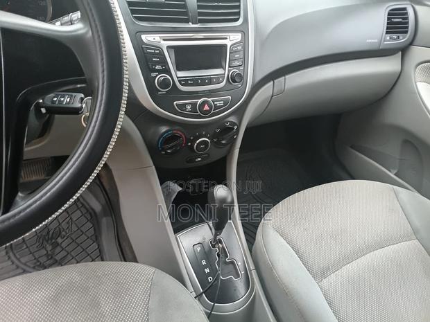 Hyundai Accent 2014 Silver