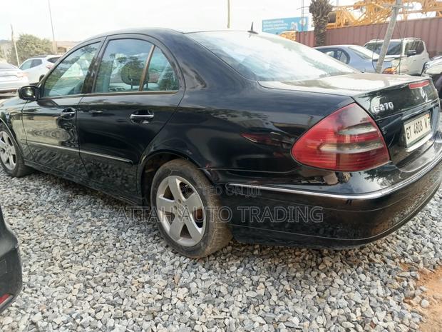 Mercedes-Benz E270 2009 Black