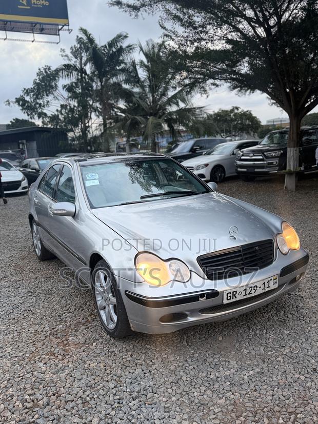 Mercedes-Benz C230 2005 Silver