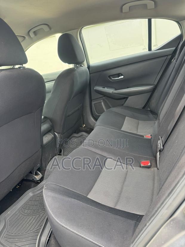 Nissan Sentra 2020 Gray