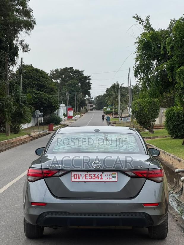 Nissan Sentra 2020 Gray