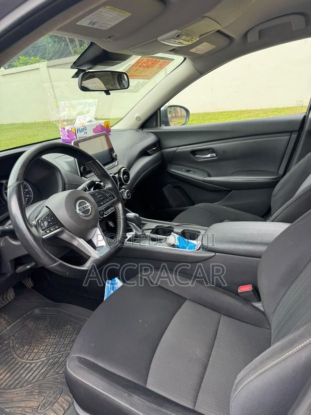Nissan Sentra 2020 Gray