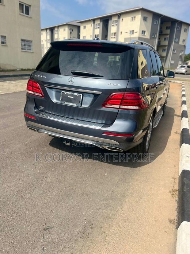 Mercedes-Benz GLE-Class 2016 Blue