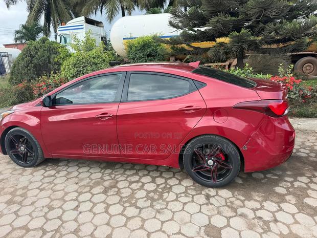 Hyundai Elantra Limited 4dr Sedan (1.8L 4cyl 6A) 2015 Red