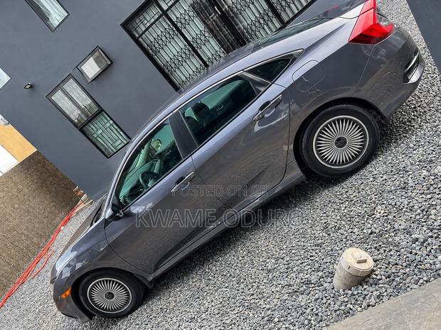 Honda Civic 2020 Gray