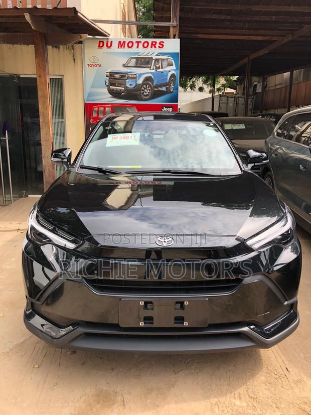 New Toyota Frontlander 2.0 Hybrid FWD 2025 Black