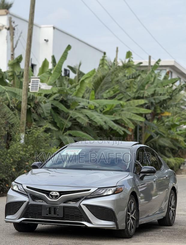 Toyota Camry XSE 2023 Gray