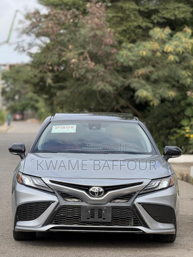 Toyota Camry XSE 2023 Gray