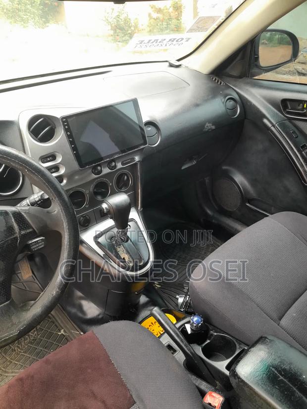 Pontiac Vibe 2005 Silver