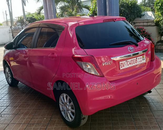 Toyota Vitz 1.3 AWD 3dr 2013 Pink