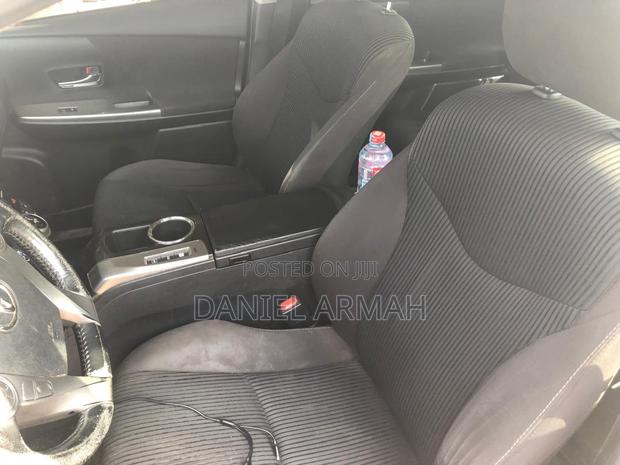 Toyota Prius 2015 White