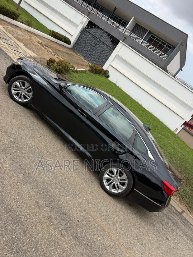 Honda Accord 2019 Black