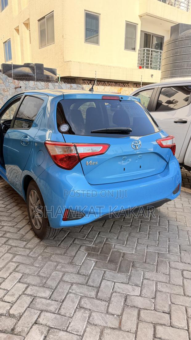 Toyota Vitz 1.3 AWD 3dr 2017 Blue