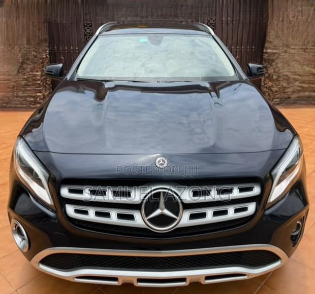 Mercedes-Benz GLA 250 2019 Black