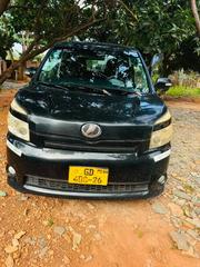 Toyota Voxy V 2WD 8-Seater 2012 Black for sale