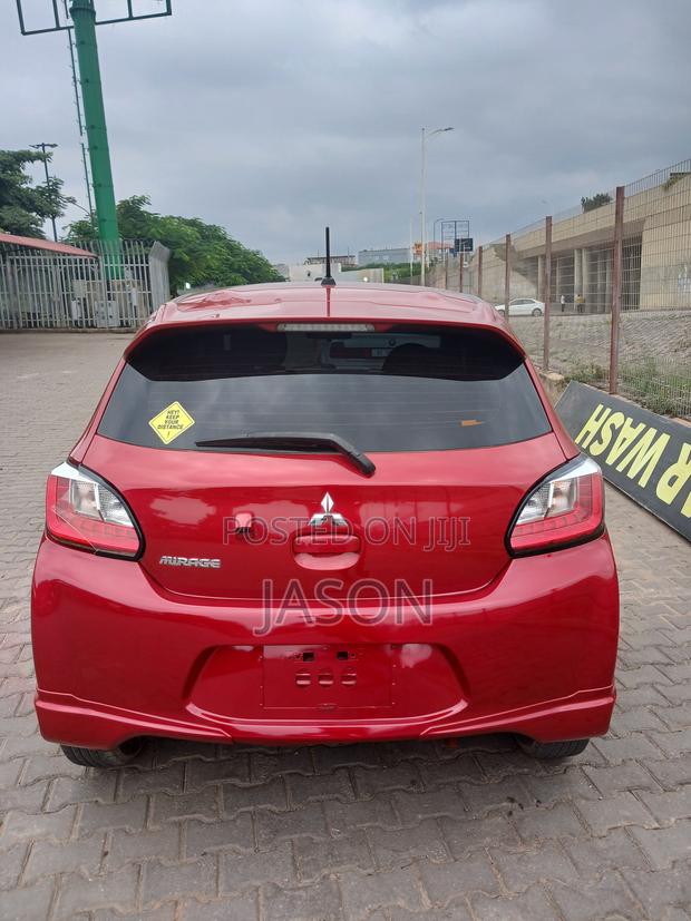 Mitsubishi Mirage LE 2021 Red