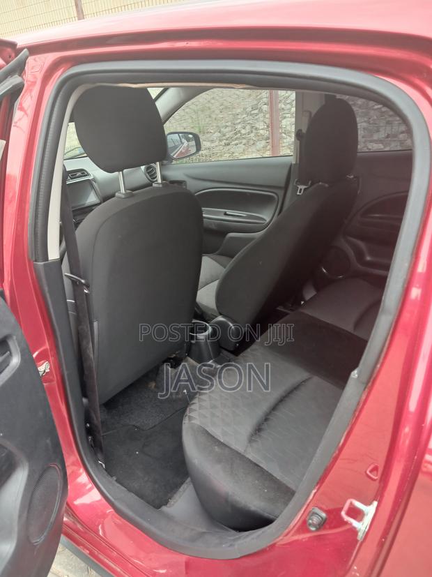 Mitsubishi Mirage LE 2021 Red