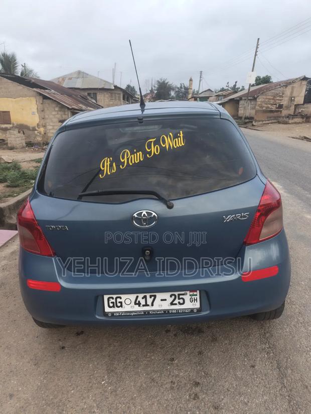 Toyota Yaris 2009 Blue