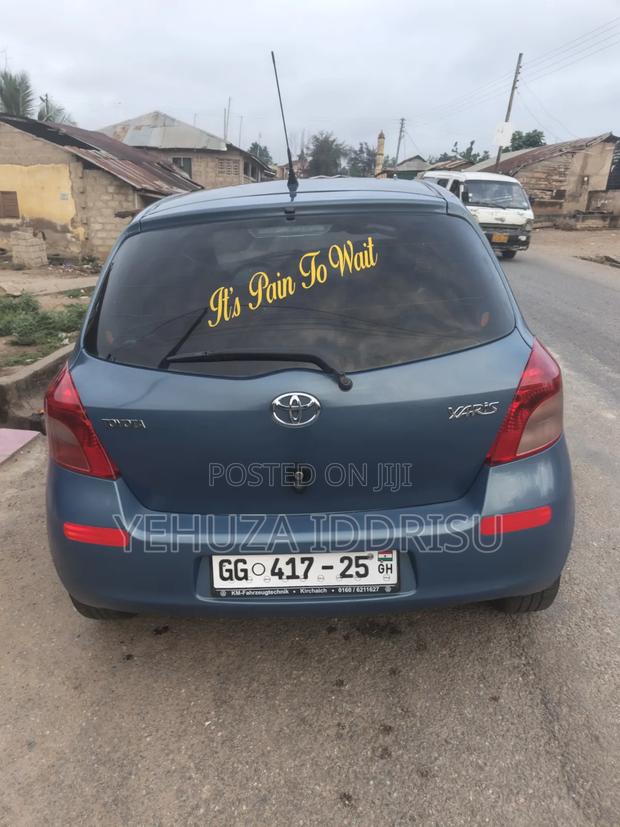 Toyota Yaris 2009 Blue
