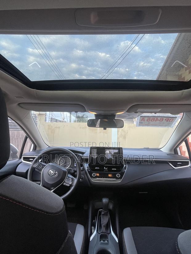 Toyota Corolla 2023 White