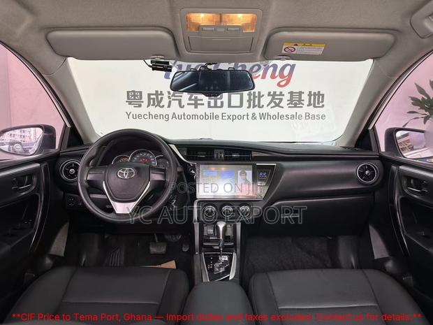 Toyota Corolla 2018 White