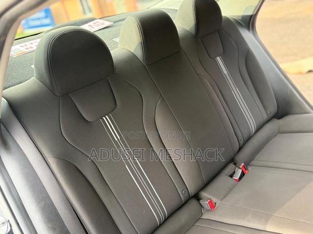 Hyundai Elantra Limited 2021 Black